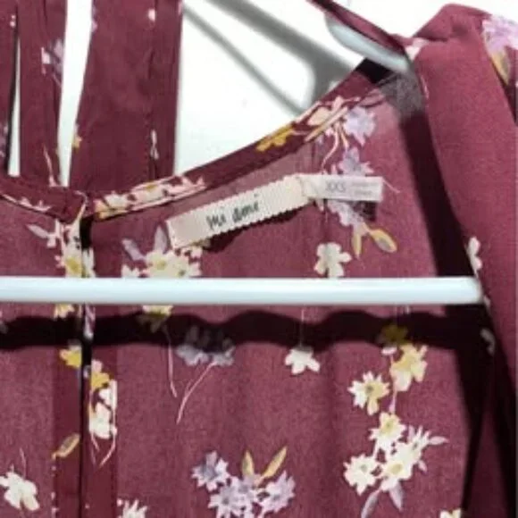 Francesca's Floral Dress - Picture 3 of 4